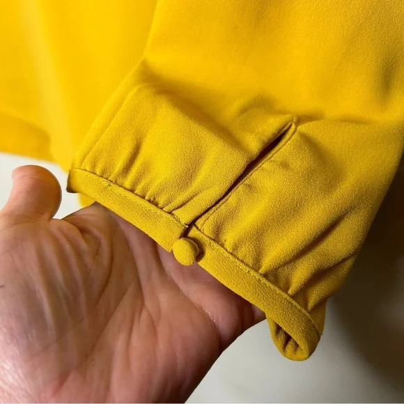 J. Crew Mustard Yellow Blouse 3/4 Sleeves Size Medium - Picture 4 of 6